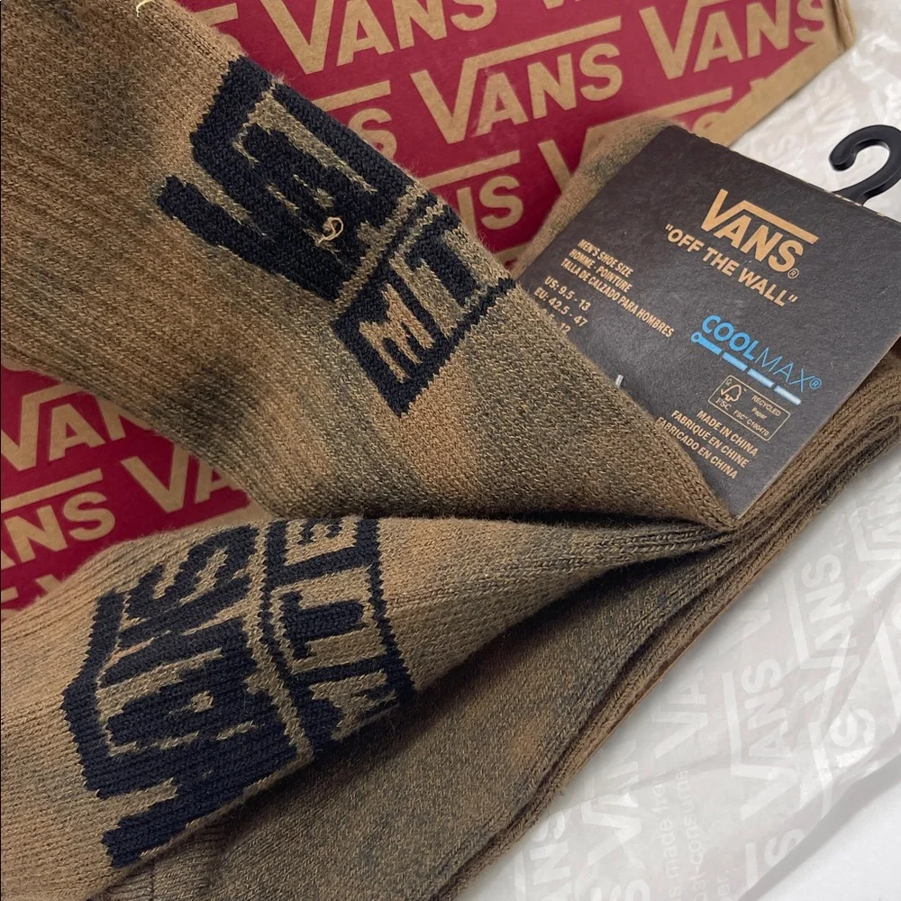 VANS 